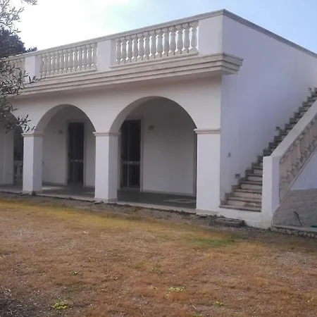 Grazia Baia A 200mt Dalla E A Pochi Passi Dai Locali Notturni Gallipoli